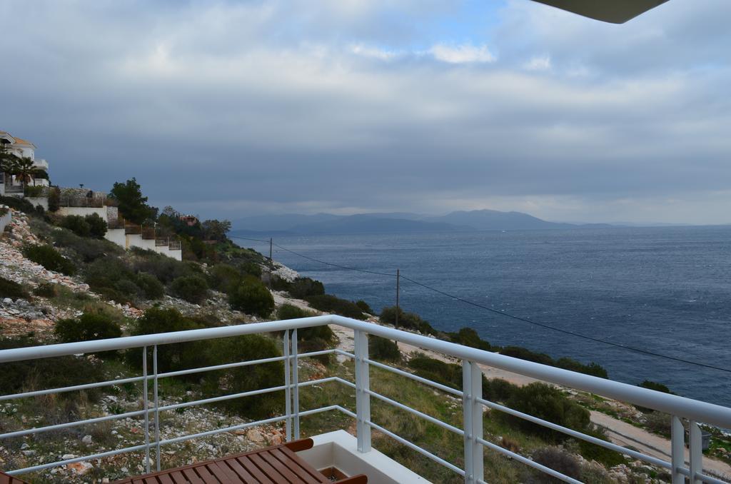Giorgis Home Seafront Схиниас Экстерьер фото